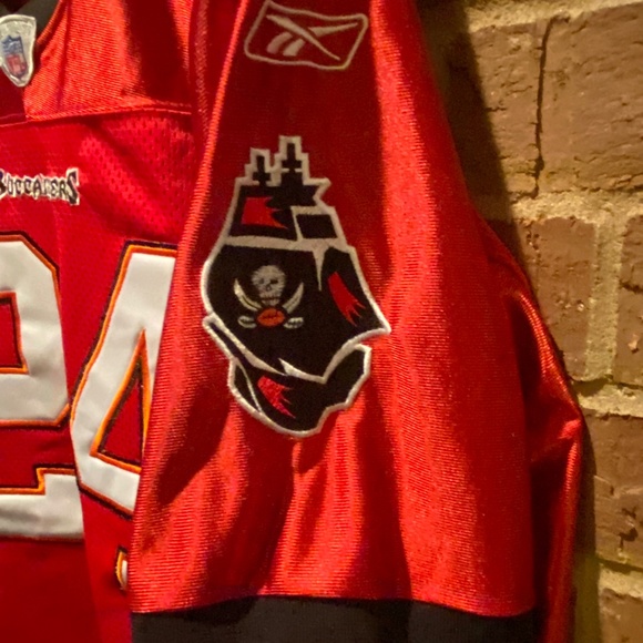 Cadillac Williams #24 Buccaneers Super Bowl Champ (52) stitched On Field Reebok - Picture 6 of 16